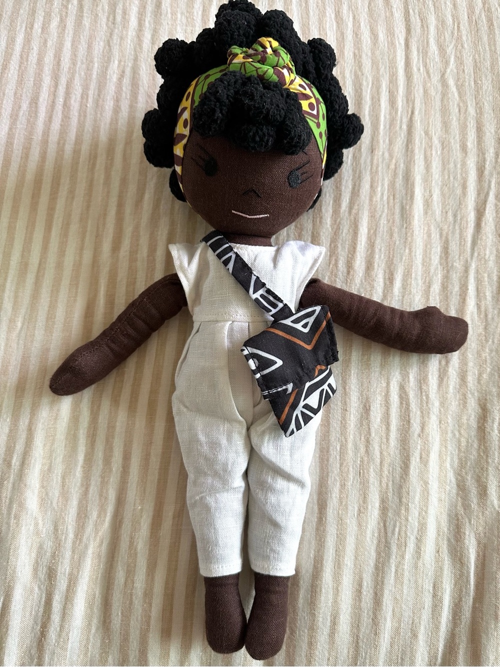 14” harperiman linen doll w white linen jumpsuit & african print accessories